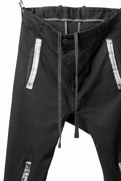画像をギャラリービューアに読み込む, BORIS BIDJAN SABERI SLIM FIT PANTS / OBJECT DYED & SEAM TAPED "P11-F1939" (BLACK)