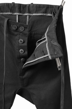 画像をギャラリービューアに読み込む, BORIS BIDJAN SABERI SLIM FIT PANTS / OBJECT DYED & SEAM TAPED "P11-F1939" (BLACK)