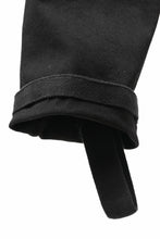 画像をギャラリービューアに読み込む, BORIS BIDJAN SABERI SLIM FIT PANTS / OBJECT DYED & SEAM TAPED "P11-F1939" (BLACK)