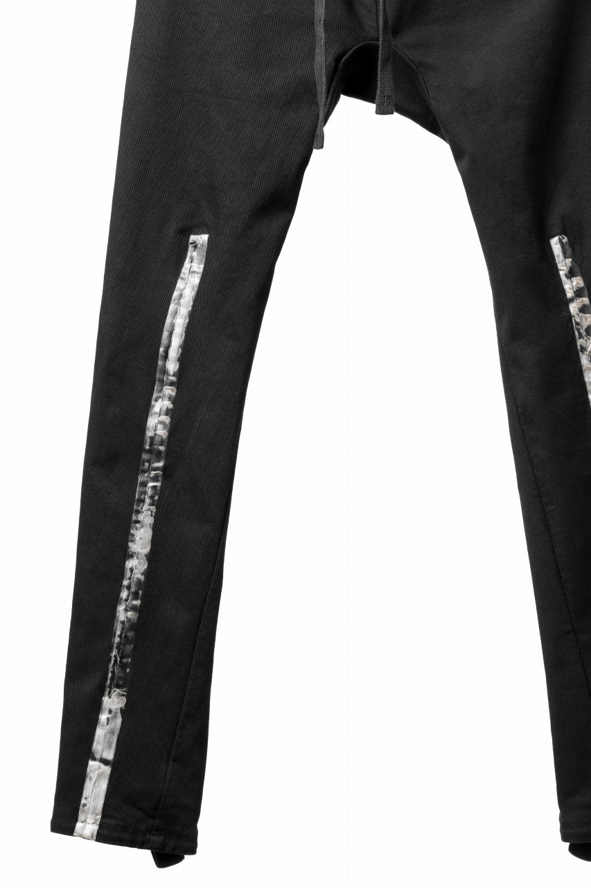 画像をギャラリービューアに読み込む, BORIS BIDJAN SABERI SLIM FIT PANTS / OBJECT DYED & SEAM TAPED "P11-F1939" (BLACK)