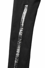 画像をギャラリービューアに読み込む, BORIS BIDJAN SABERI SLIM FIT PANTS / OBJECT DYED & SEAM TAPED "P11-F1939" (BLACK)