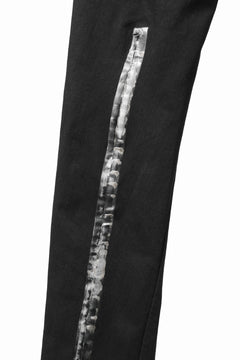 画像をギャラリービューアに読み込む, BORIS BIDJAN SABERI SLIM FIT PANTS / OBJECT DYED & SEAM TAPED "P11-F1939" (BLACK)