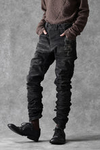 画像をギャラリービューアに読み込む, BORIS BIDJAN SABERI TIGHT FIT PANTS / STONE WASHED & USED EFFECT & BODY MOLDED "P13.TF-F1603K" (BLACK DENIM)