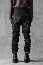 画像をギャラリービューアに読み込む, BORIS BIDJAN SABERI TIGHT FIT PANTS / STONE WASHED &amp; USED EFFECT &amp; BODY MOLDED &quot;P13.TF-F1603K&quot; (BLACK DENIM)