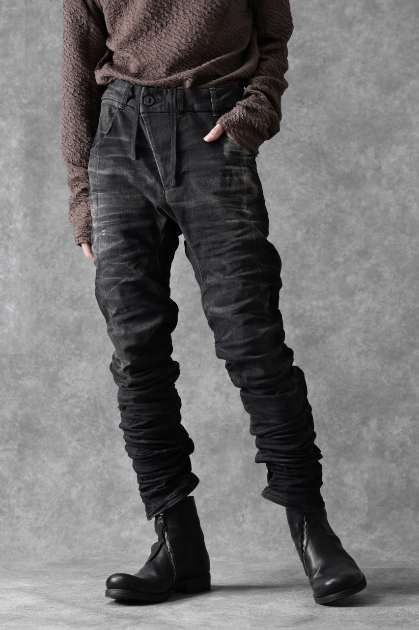 画像をギャラリービューアに読み込む, BORIS BIDJAN SABERI TIGHT FIT PANTS / STONE WASHED & USED EFFECT & BODY MOLDED "P13.TF-F1603K" (BLACK DENIM)