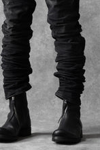 画像をギャラリービューアに読み込む, BORIS BIDJAN SABERI TIGHT FIT PANTS / STONE WASHED &amp; USED EFFECT &amp; BODY MOLDED &quot;P13.TF-F1603K&quot; (BLACK DENIM)