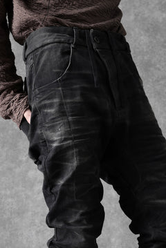 画像をギャラリービューアに読み込む, BORIS BIDJAN SABERI TIGHT FIT PANTS / STONE WASHED & USED EFFECT & BODY MOLDED "P13.TF-F1603K" (BLACK DENIM)