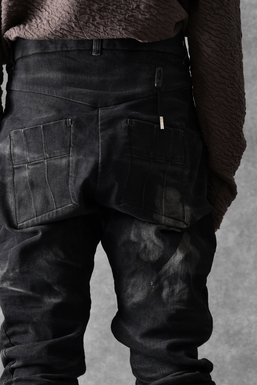 画像をギャラリービューアに読み込む, BORIS BIDJAN SABERI TIGHT FIT PANTS / STONE WASHED &amp; USED EFFECT &amp; BODY MOLDED &quot;P13.TF-F1603K&quot; (BLACK DENIM)