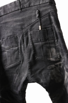 画像をギャラリービューアに読み込む, BORIS BIDJAN SABERI TIGHT FIT PANTS / STONE WASHED &amp; USED EFFECT &amp; BODY MOLDED &quot;P13.TF-F1603K&quot; (BLACK DENIM)