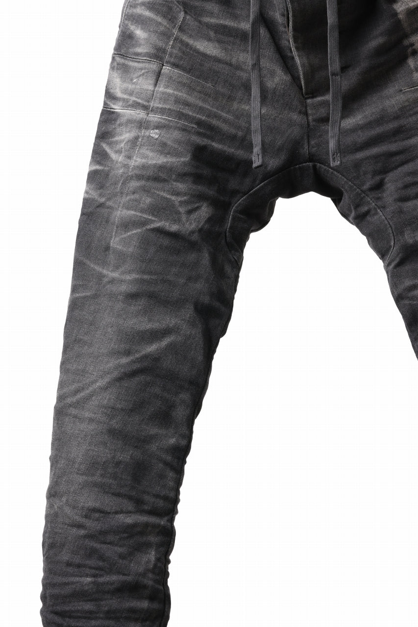 画像をギャラリービューアに読み込む, BORIS BIDJAN SABERI TIGHT FIT PANTS / STONE WASHED &amp; USED EFFECT &amp; BODY MOLDED &quot;P13.TF-F1603K&quot; (BLACK DENIM)