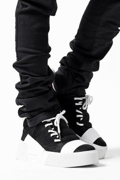 画像をギャラリービューアに読み込む, BORIS BIDJAN SABERI TIGHT FIT PANTS / OBJECT DYED &amp; SEAM TAPED &quot;P13.TF-FTS10001&quot; (BLACK)