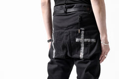 画像をギャラリービューアに読み込む, BORIS BIDJAN SABERI TIGHT FIT PANTS / OBJECT DYED & SEAM TAPED "P13.TF-FTS10001" (BLACK)