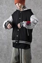 Load image into Gallery viewer, FACETASM×FRUIT OF THE LOOM STADIUM JACKET (BLACK)