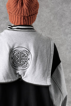 Load image into Gallery viewer, FACETASM×FRUIT OF THE LOOM STADIUM JACKET (BLACK)