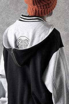 Load image into Gallery viewer, FACETASM×FRUIT OF THE LOOM STADIUM JACKET (BLACK)