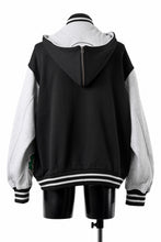 Load image into Gallery viewer, FACETASM×FRUIT OF THE LOOM STADIUM JACKET (BLACK)
