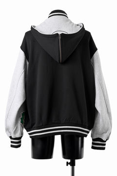 Load image into Gallery viewer, FACETASM×FRUIT OF THE LOOM STADIUM JACKET (BLACK)