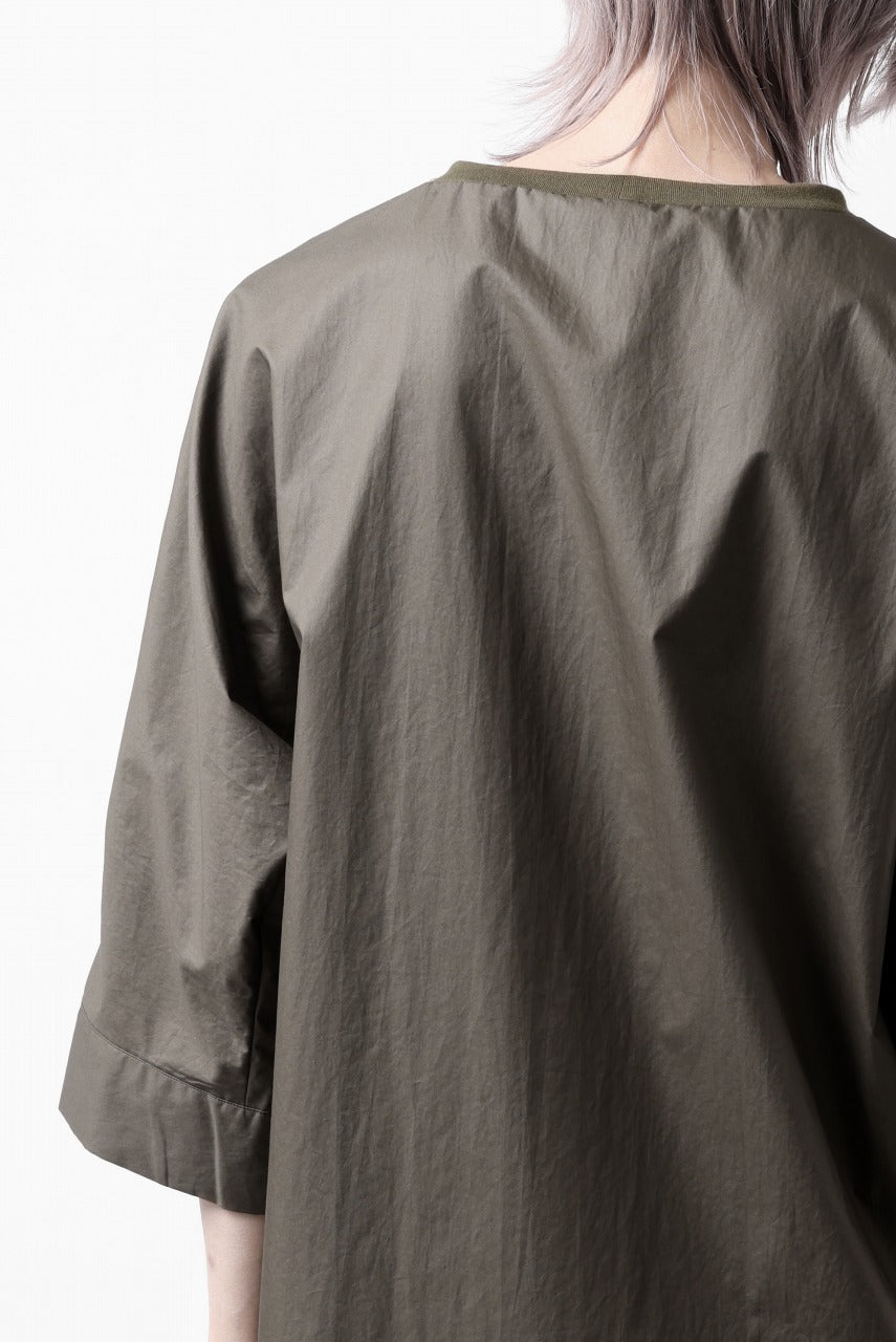 Load image into Gallery viewer, sus-sous atelier T / Lance 80/- cotton typewriter (OLIVE GREEN)