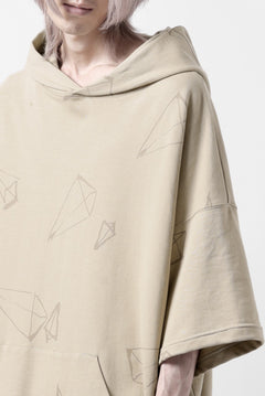 画像をギャラリービューアに読み込む, A.F ARTEFACT PYRA PATTERN PRINT SWEAT HOODIE SHORT SLEEVE (BEIGE)