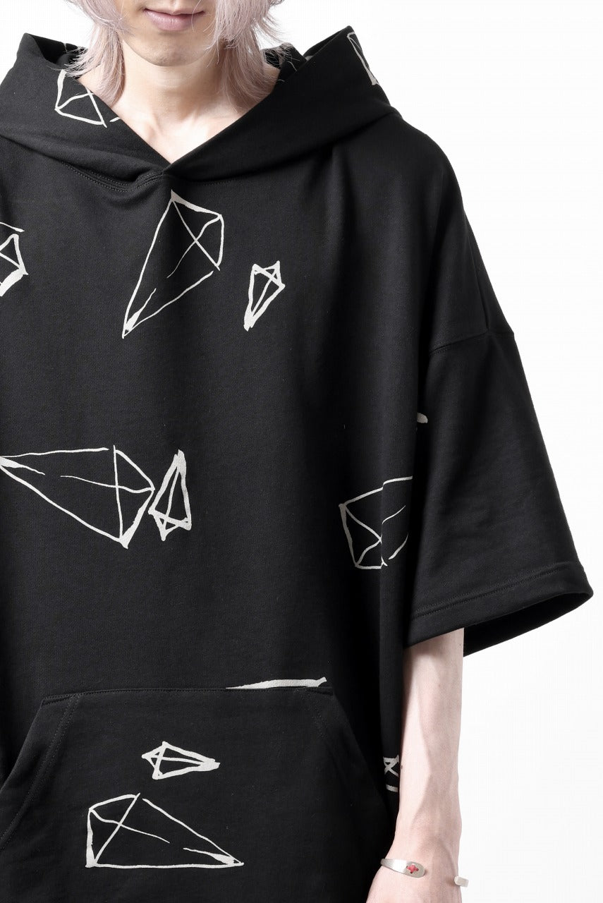 画像をギャラリービューアに読み込む, A.F ARTEFACT PYRA PATTERN PRINT SWEAT HOODIE SHORT SLEEVE (BLACK)