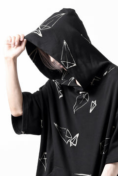 画像をギャラリービューアに読み込む, A.F ARTEFACT PYRA PATTERN PRINT SWEAT HOODIE SHORT SLEEVE (BLACK)