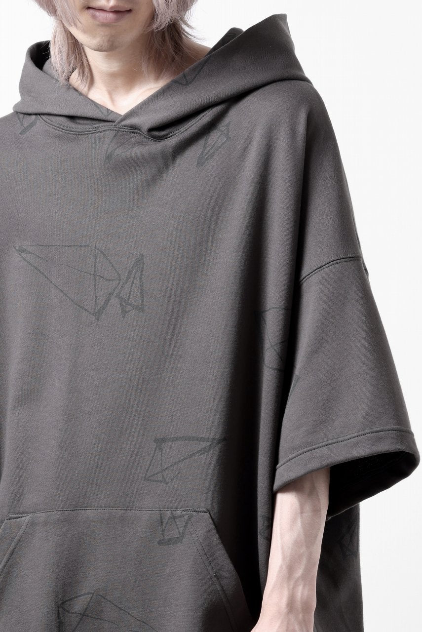 画像をギャラリービューアに読み込む, A.F ARTEFACT PYRA PATTERN PRINT SWEAT HOODIE SHORT SLEEVE (GREY)