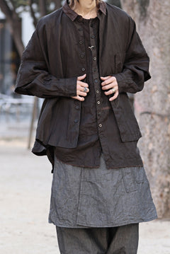 画像をギャラリービューアに読み込む, KLASICA "SH-044" SPLIT RAGLAN COLLAR LESS SHIRTS / BENGARA & SUMI COATED LINEN (BENGARA)