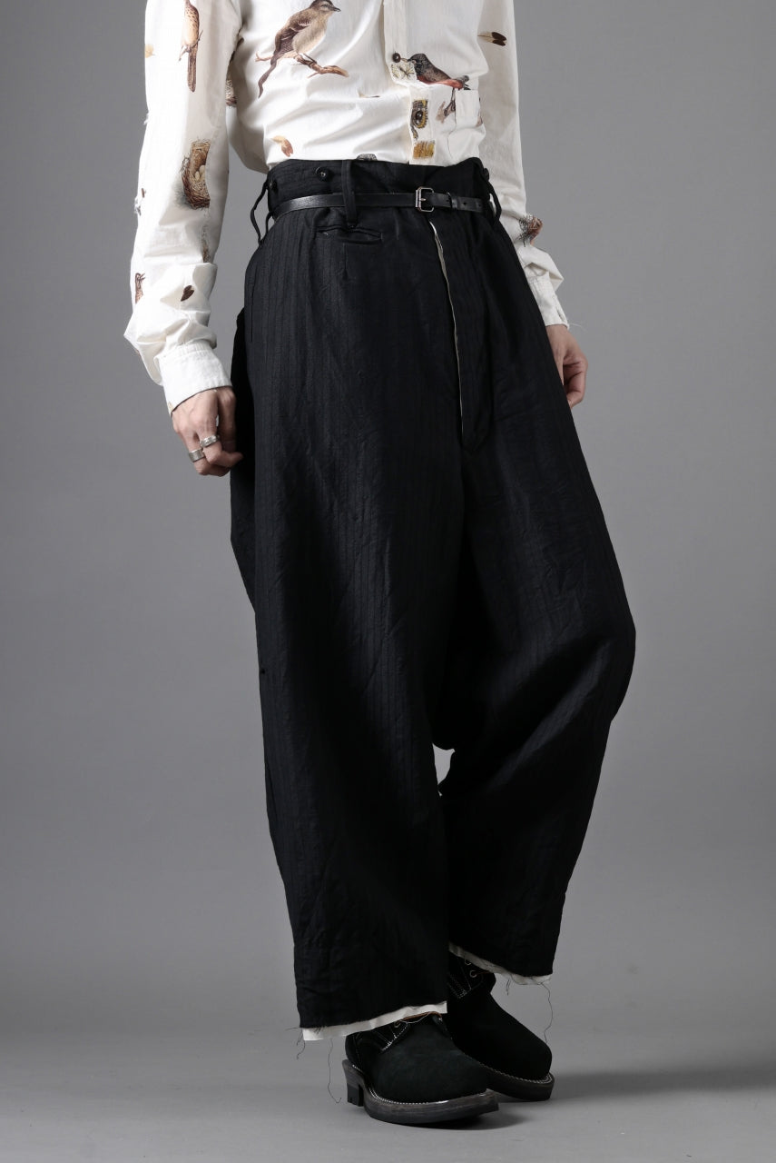 Load image into Gallery viewer, KLASICA GALWAY - Hb CUT OFF BOLD STRAIGHT TROUSERS / HIGH DENSITY HERRING BONE (DARK NIGHT)