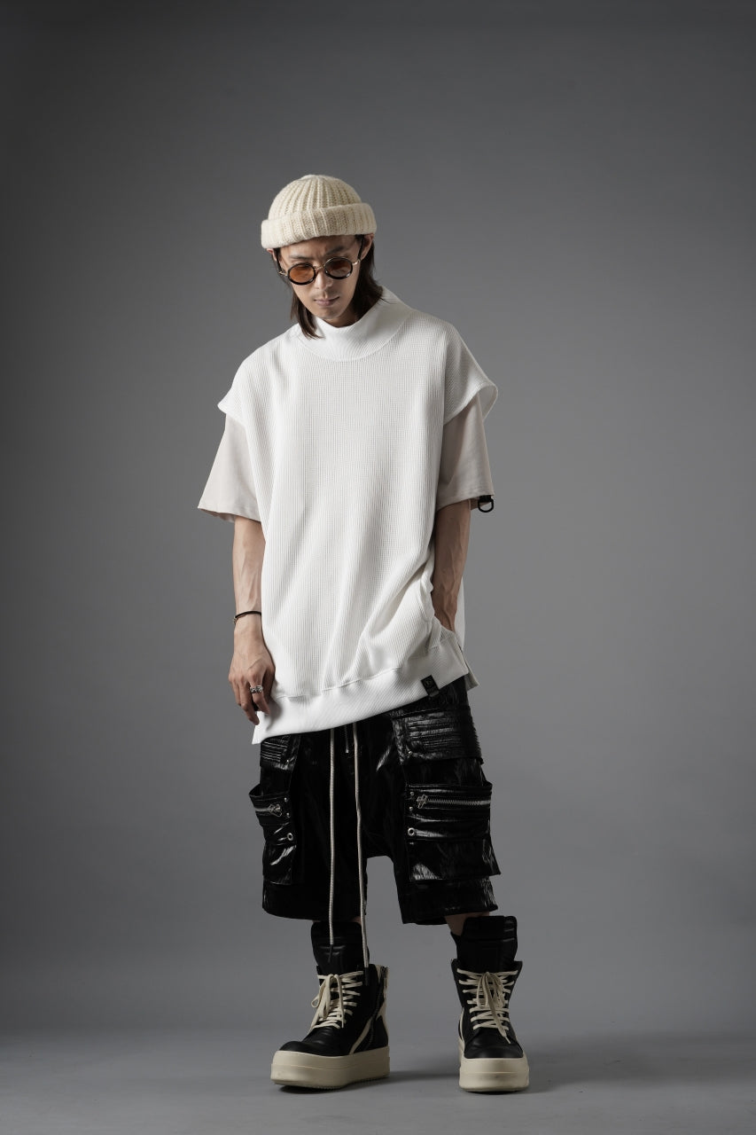 画像をギャラリービューアに読み込む, beauty : beast HIGH-NECK SLEEVELESS PULLOVER (WHITE)