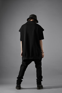 画像をギャラリービューアに読み込む, beauty : beast HIGH-NECK SLEEVELESS PULLOVER (BLACK)