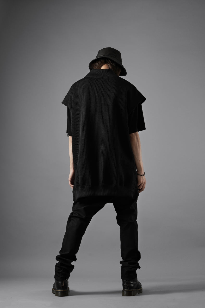 画像をギャラリービューアに読み込む, beauty : beast HIGH-NECK SLEEVELESS PULLOVER (BLACK)