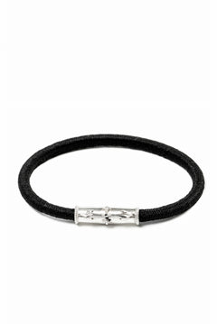 Load image into Gallery viewer, BACKLASH THE LINE SILVER 925 HAIR TIES BRACELET (SILVER)