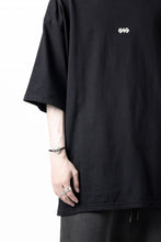 画像をギャラリービューアに読み込む, A.F ARTEFACT LOOSEY T-SHIRT / PRINT TYPE-A (BLACK)