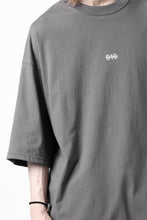 画像をギャラリービューアに読み込む, A.F ARTEFACT LOOSEY T-SHIRT / PRINT TYPE-A (GREY)