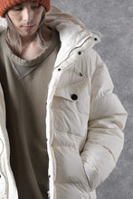 画像をギャラリービューアに読み込む, Ten c SURVIVAL DOWN JACKET / GARMENT DYED (WHITE)