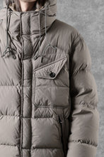 画像をギャラリービューアに読み込む, Ten c SURVIVAL DOWN JACKET / GARMENT DYED (ASH GRAY)