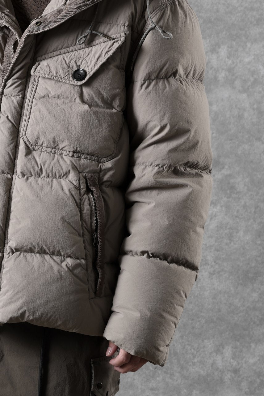 画像をギャラリービューアに読み込む, Ten c SURVIVAL DOWN JACKET / GARMENT DYED (ASH GRAY)