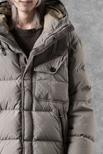 画像をギャラリービューアに読み込む, Ten c SURVIVAL DOWN JACKET / GARMENT DYED (ASH GRAY)