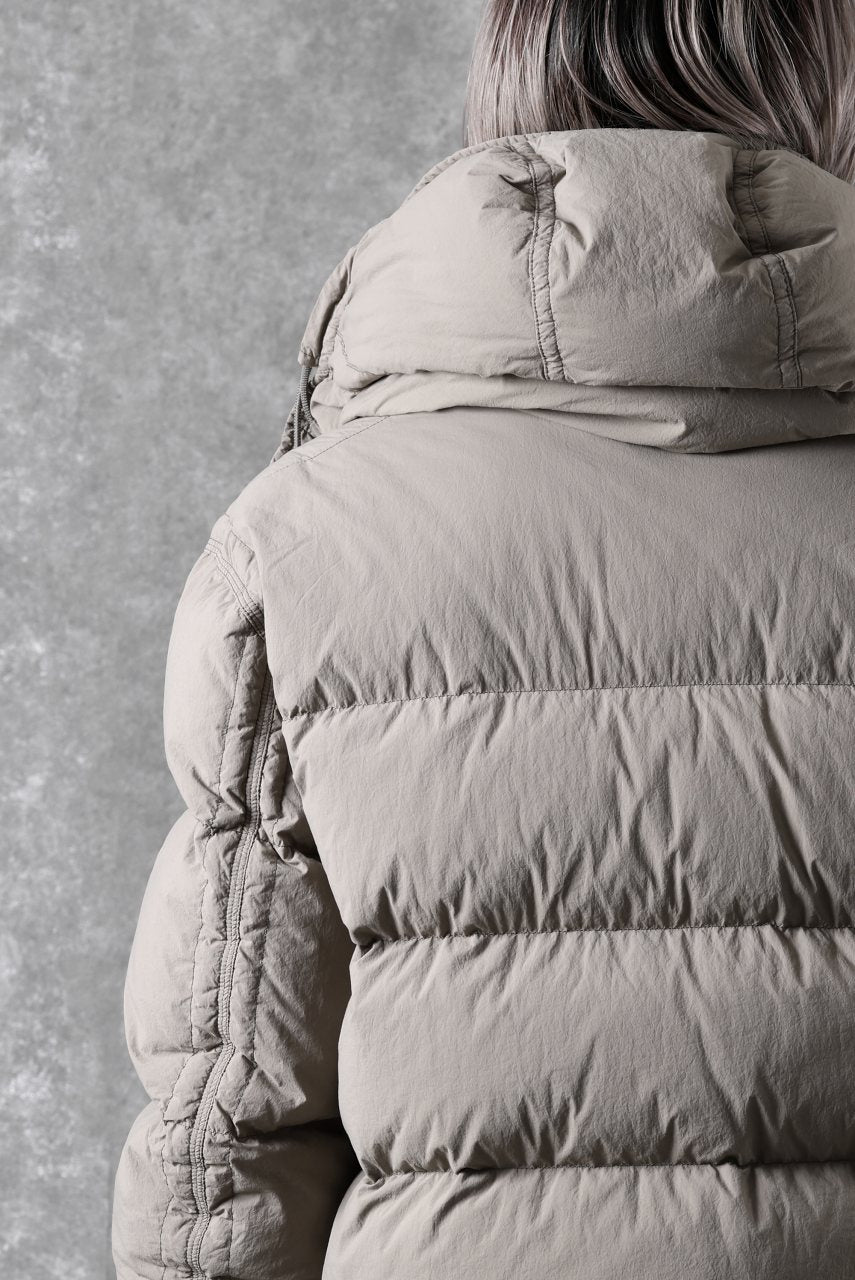 画像をギャラリービューアに読み込む, Ten c SURVIVAL DOWN JACKET / GARMENT DYED (ASH GRAY)