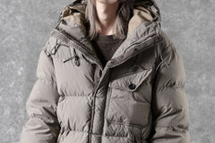 画像をギャラリービューアに読み込む, Ten c SURVIVAL DOWN JACKET / GARMENT DYED (ASH GRAY)