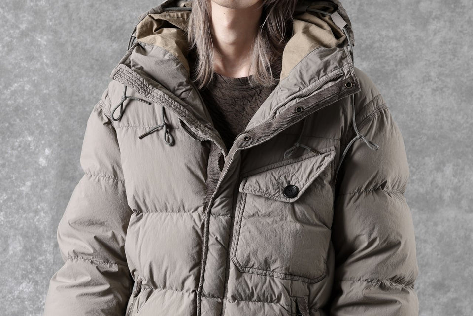 画像をギャラリービューアに読み込む, Ten c SURVIVAL DOWN JACKET / GARMENT DYED (ASH GRAY)
