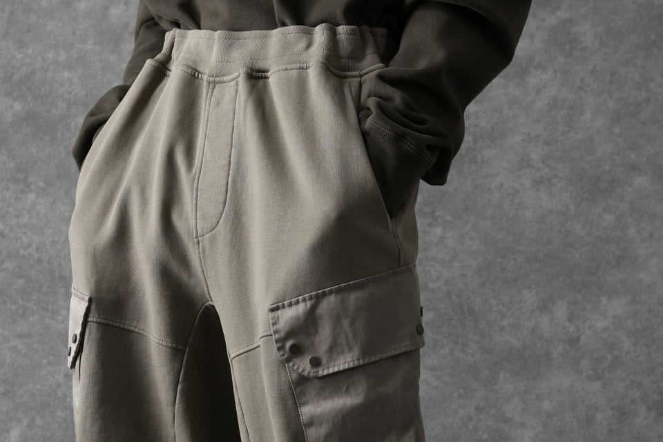 Load image into Gallery viewer, Ten c MULTI POCKET SNAP SWEAT PANTS / GARMENT DYED (ASH GRAY)