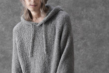 画像をギャラリービューアに読み込む, Ten c BOUCLE WOOL KNIT HOODIE (GRAY)
