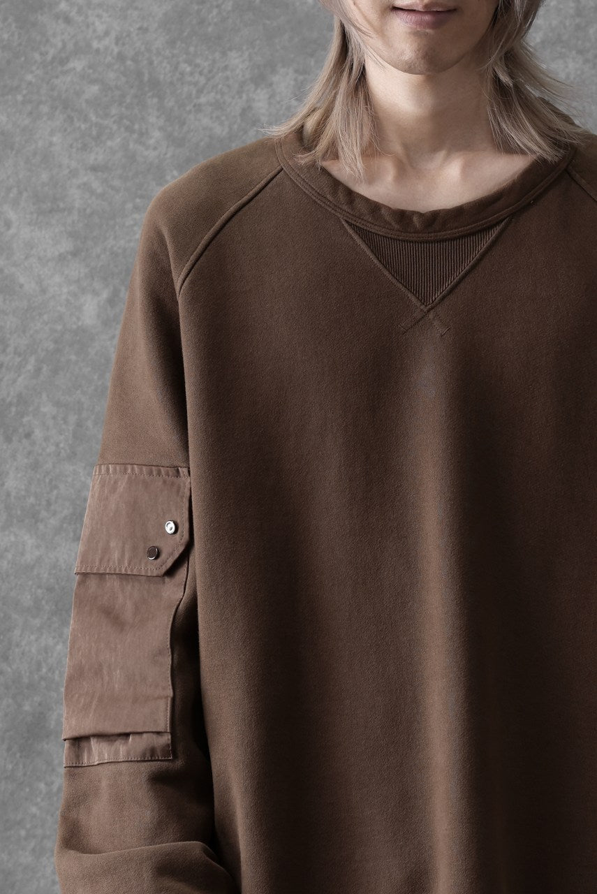画像をギャラリービューアに読み込む, Ten c MULTI POCKET SNAP CREW SWEAT / GARMENT DYED (BROWN)