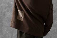 画像をギャラリービューアに読み込む, Ten c MULTI POCKET SNAP CREW SWEAT / GARMENT DYED (BROWN)
