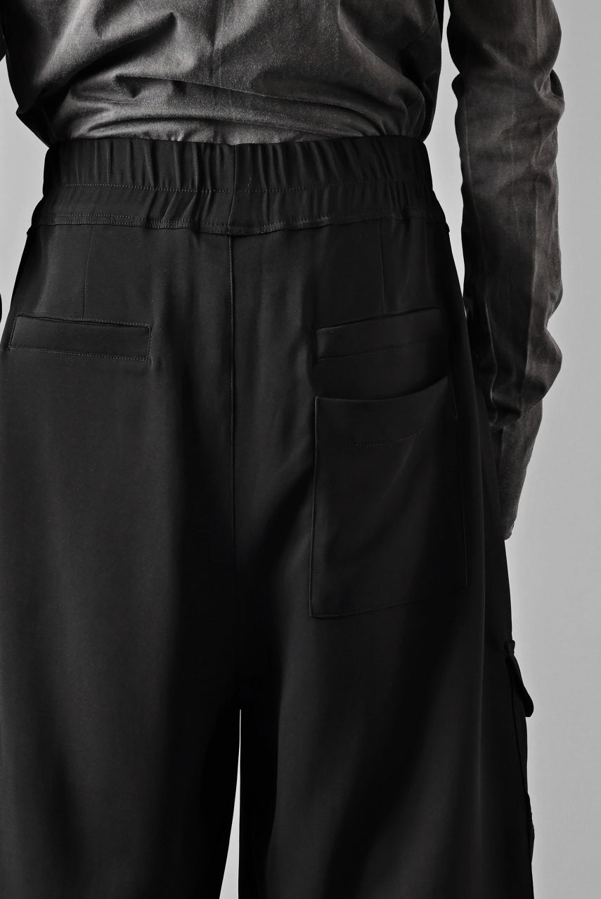 画像をギャラリービューアに読み込む, thom/krom RELAXED FIT CARGO TROUSERS / ELASTIC VISCOSE (BLACK)