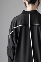 画像をギャラリービューアに読み込む, thom/krom MA-1 JACKET / ELASTIC NYLON + REFLECTION PIPING (BLACK)