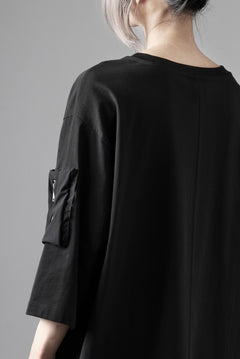 画像をギャラリービューアに読み込む, thom/krom ZIP POCKET SHORT SLEEVE TEE / COTTON JERSEY (BLACK)