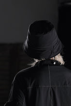 画像をギャラリービューアに読み込む, thom/krom BUCKET HAT / ELASTIC NYLON + WARM PADDED (BLACK)