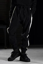 画像をギャラリービューアに読み込む, thom/krom SIDE LINE JOGGER PANTS / ELASTIC VISCOSE NYLON (BLACK)